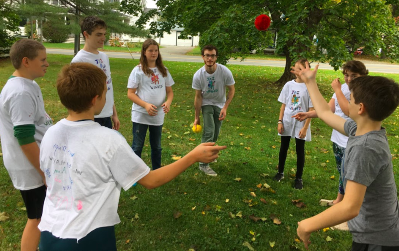 Jai Wendells in the middle of a group juggle!